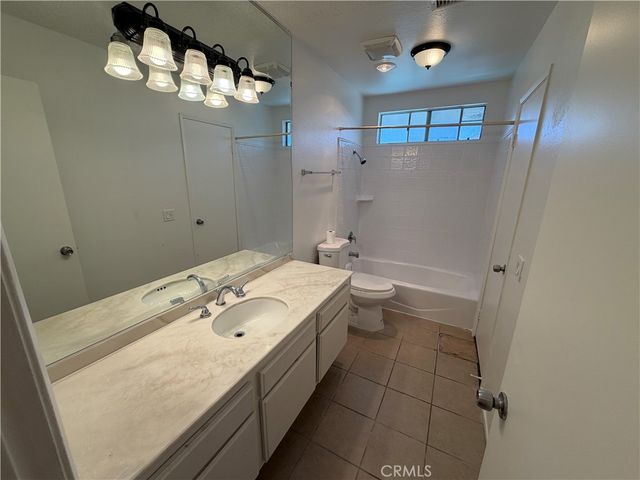 12829 Mclennan Avenue, Granada Hills, CA 91344