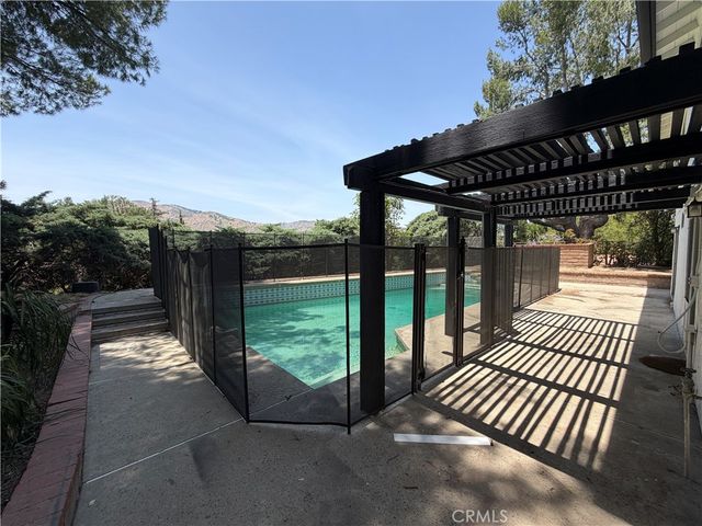 12829 Mclennan Avenue, Granada Hills, CA 91344