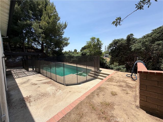 12829 Mclennan Avenue, Granada Hills, CA 91344