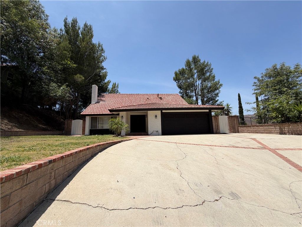 12829 Mclennan Avenue, Granada Hills, CA 91344