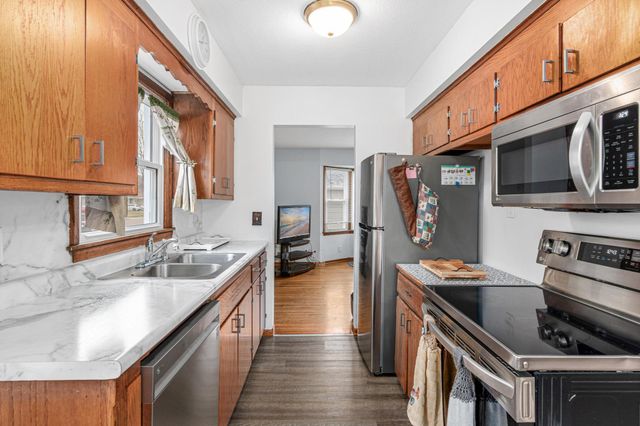 1312 72nd Avenue N, Brooklyn Center, MN 55430