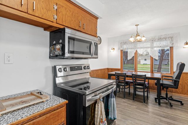 1312 72nd Avenue N, Brooklyn Center, MN 55430
