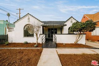 613 E 76th Place, Los Angeles, CA 90001