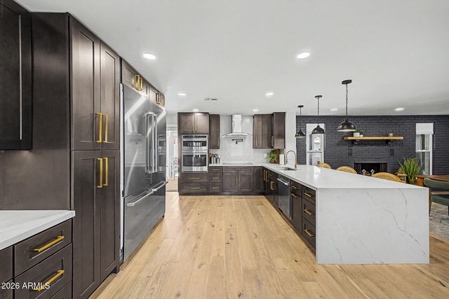 13234 N 11TH Avenue, Phoenix, AZ 85029