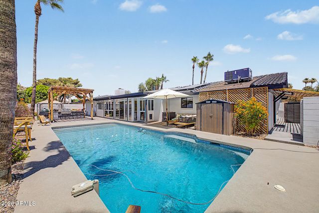 13234 N 11TH Avenue, Phoenix, AZ 85029