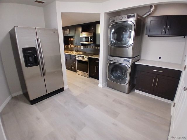 5966 S Jellison St B, Littleton, CO 80123