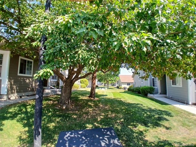 5966 S Jellison St B, Littleton, CO 80123