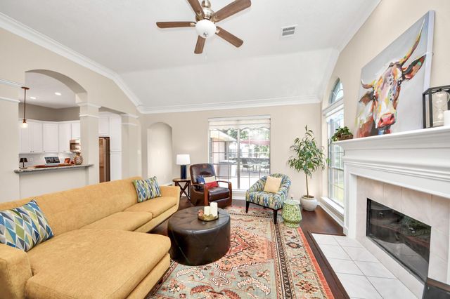 1112 Spinnaker Way, Sugar Land, TX 77498