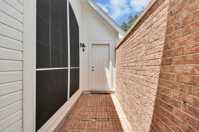1112 Spinnaker Way, Sugar Land, TX 77498