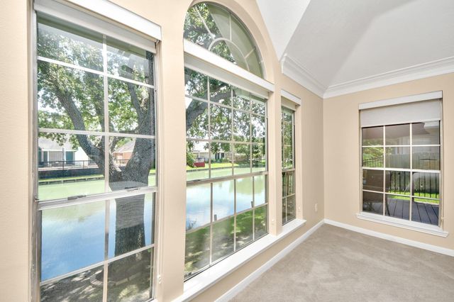 1112 Spinnaker Way, Sugar Land, TX 77498