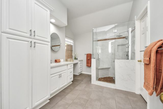 1112 Spinnaker Way, Sugar Land, TX 77498