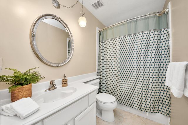 1112 Spinnaker Way, Sugar Land, TX 77498