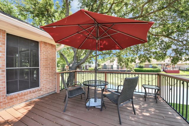 1112 Spinnaker Way, Sugar Land, TX 77498