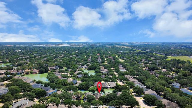 1112 Spinnaker Way, Sugar Land, TX 77498