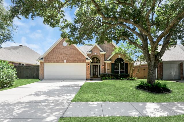 1112 Spinnaker Way, Sugar Land, TX 77498