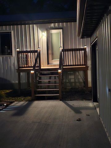 410 White Oak Drive, El Dorado Springs, MO 64744