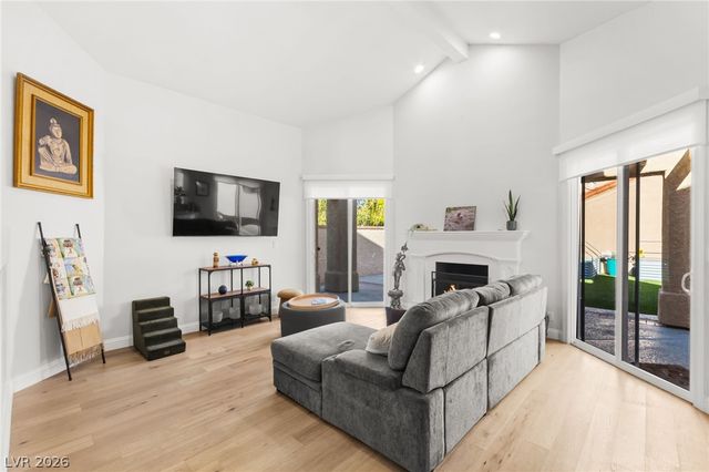 5090 Breakers Lane, Las Vegas, NV 89113