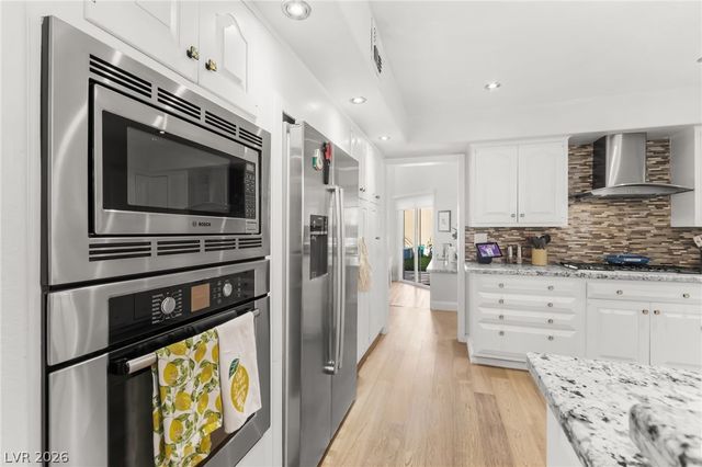 5090 Breakers Lane, Las Vegas, NV 89113