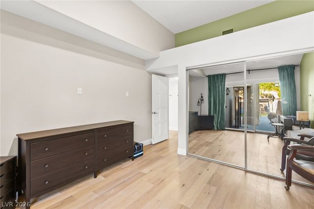 5090 Breakers Lane, Las Vegas, NV 89113