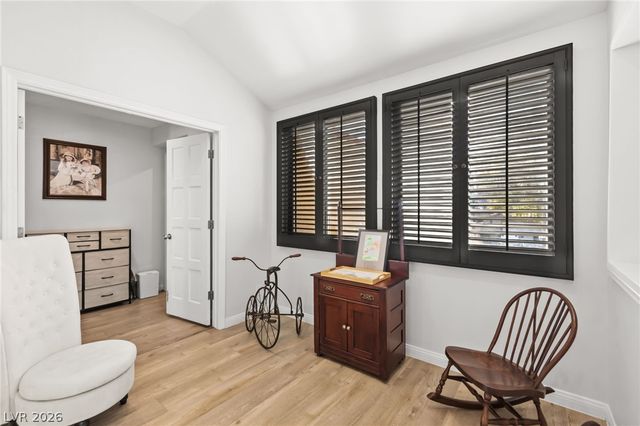 5090 Breakers Lane, Las Vegas, NV 89113