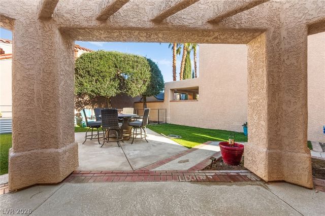 5090 Breakers Lane, Las Vegas, NV 89113