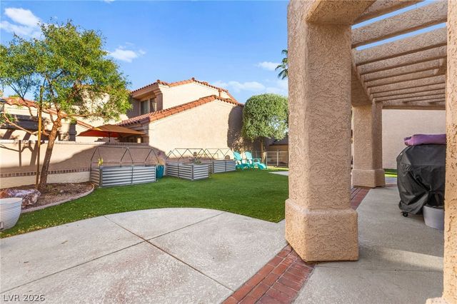 5090 Breakers Lane, Las Vegas, NV 89113