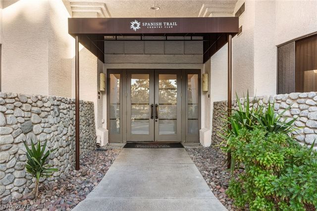 5090 Breakers Lane, Las Vegas, NV 89113