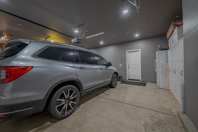 331 Carly Anne Dr, Merced, CA 95341