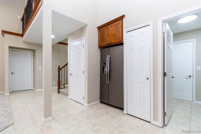 26196 Captains Landing, Chesterfield, MI 48051