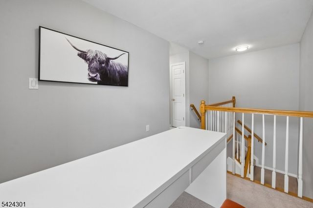 816 Kensington Ln, Livingston Twp., NJ 07039