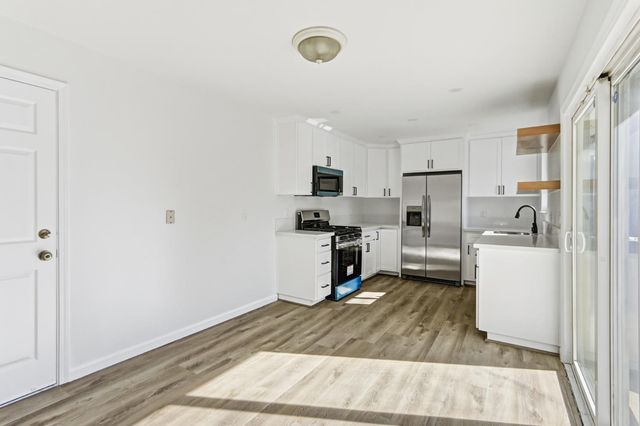 9100 Sutton Way, Orangevale, CA 95662