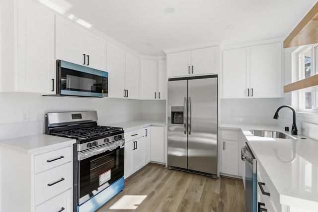 9100 Sutton Way, Orangevale, CA 95662