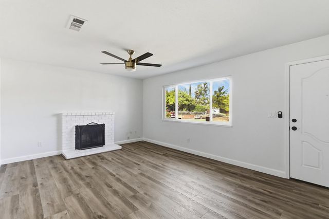 9100 Sutton Way, Orangevale, CA 95662