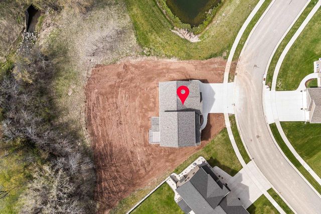 N8744 CONNOR CIRCLE, Menasha, WI 54952