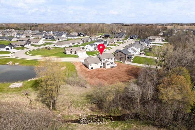 N8744 CONNOR CIRCLE, Menasha, WI 54952