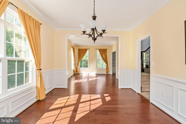 15 BURKE DR, Fredericksburg, VA 22406