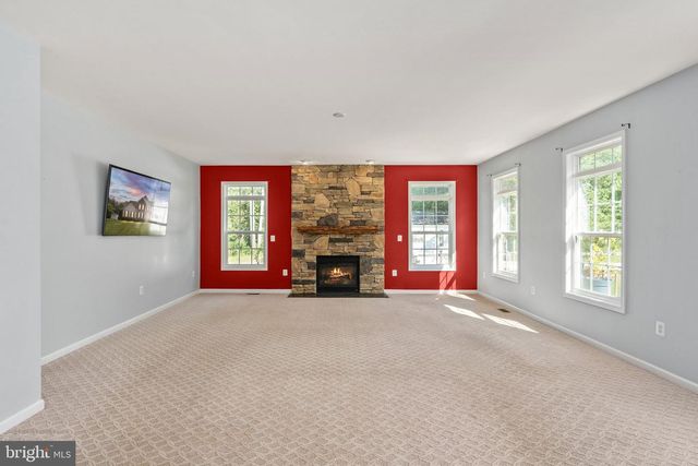 15 BURKE DR, Fredericksburg, VA 22406