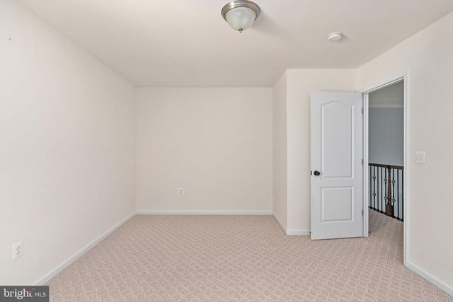 15 BURKE DR, Fredericksburg, VA 22406