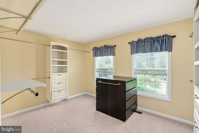 15 BURKE DR, Fredericksburg, VA 22406