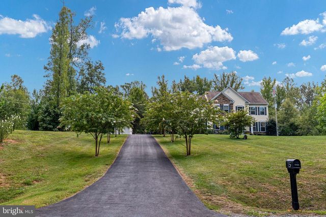 15 BURKE DR, Fredericksburg, VA 22406