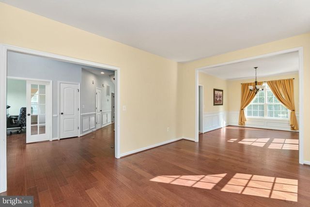 15 BURKE DR, Fredericksburg, VA 22406