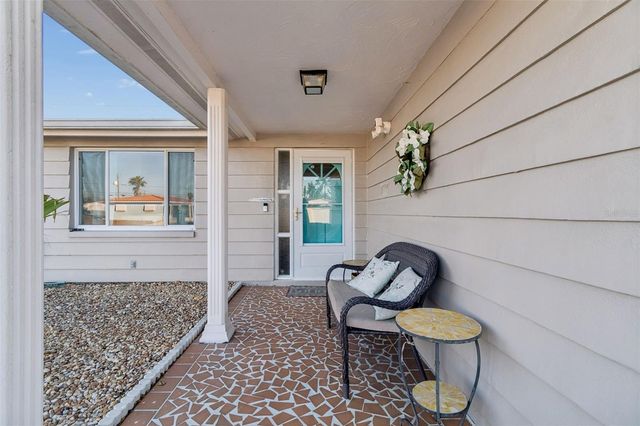 4940 PICTURE AVENUE, Holiday, FL 34690