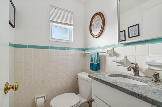 4940 PICTURE AVENUE, Holiday, FL 34690