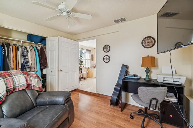 4940 PICTURE AVENUE, Holiday, FL 34690