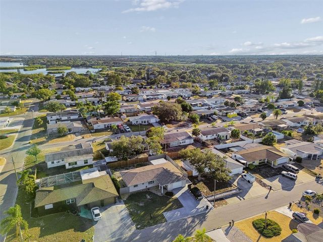 4940 PICTURE AVENUE, Holiday, FL 34690