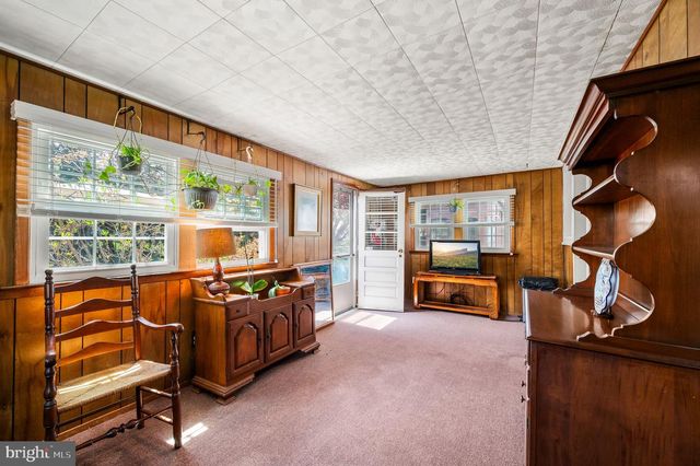 416 PRESTON LANE, Hatboro, PA 19040