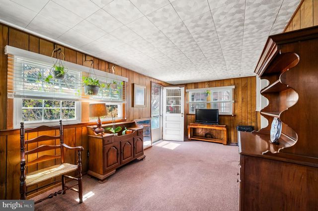 416 PRESTON LANE, Hatboro, PA 19040