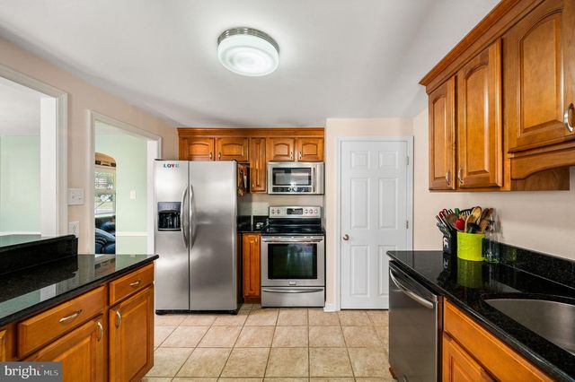 416 PRESTON LANE, Hatboro, PA 19040