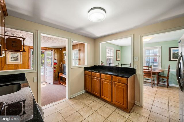 416 PRESTON LANE, Hatboro, PA 19040