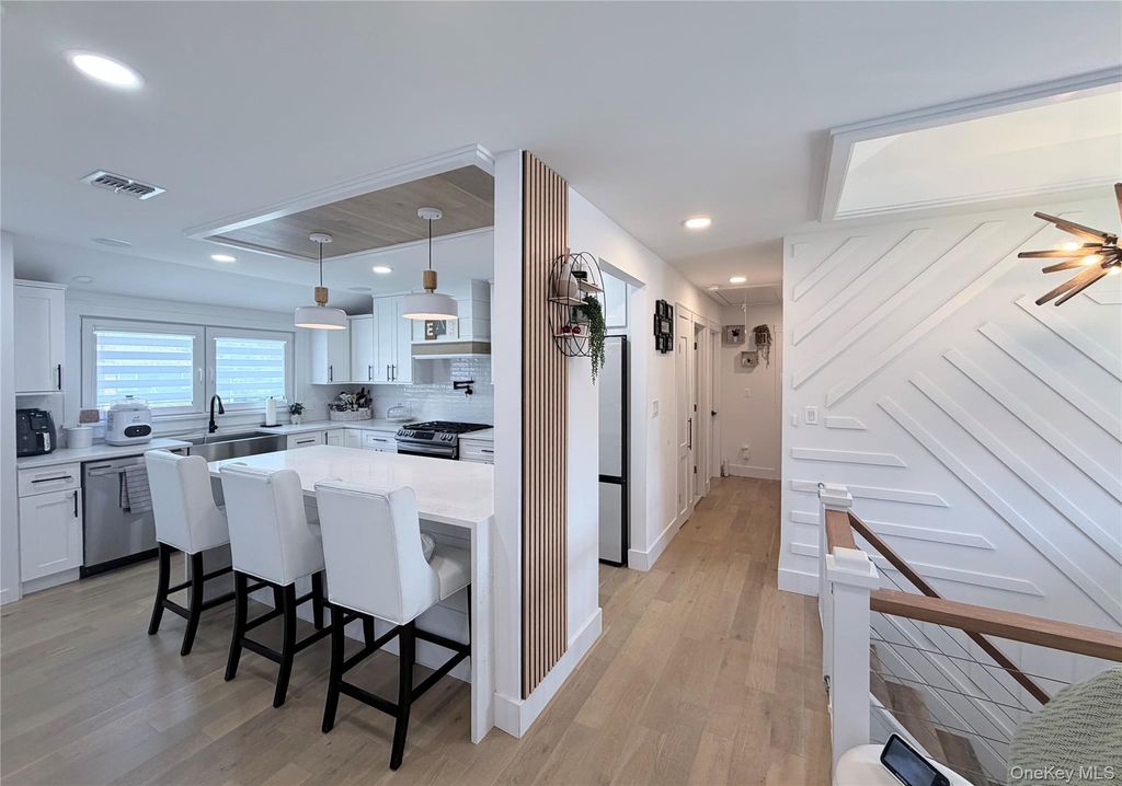 1739 Quarter Street, West Babylon, NY 11704 — photo 5